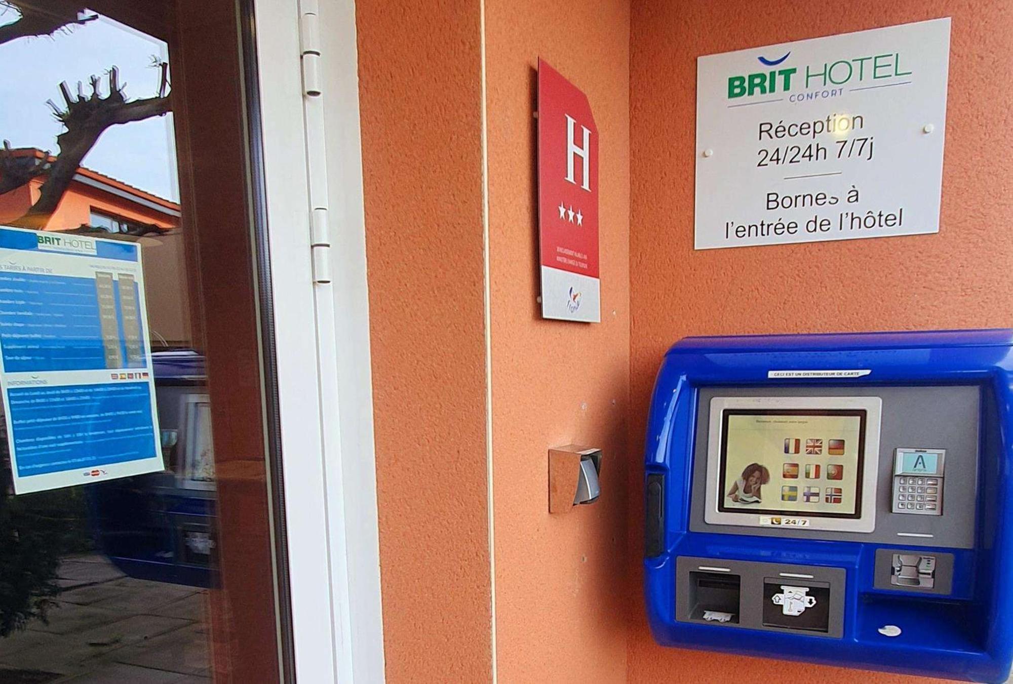 Brit Hotel Confort Montauban Zewnętrze zdjęcie