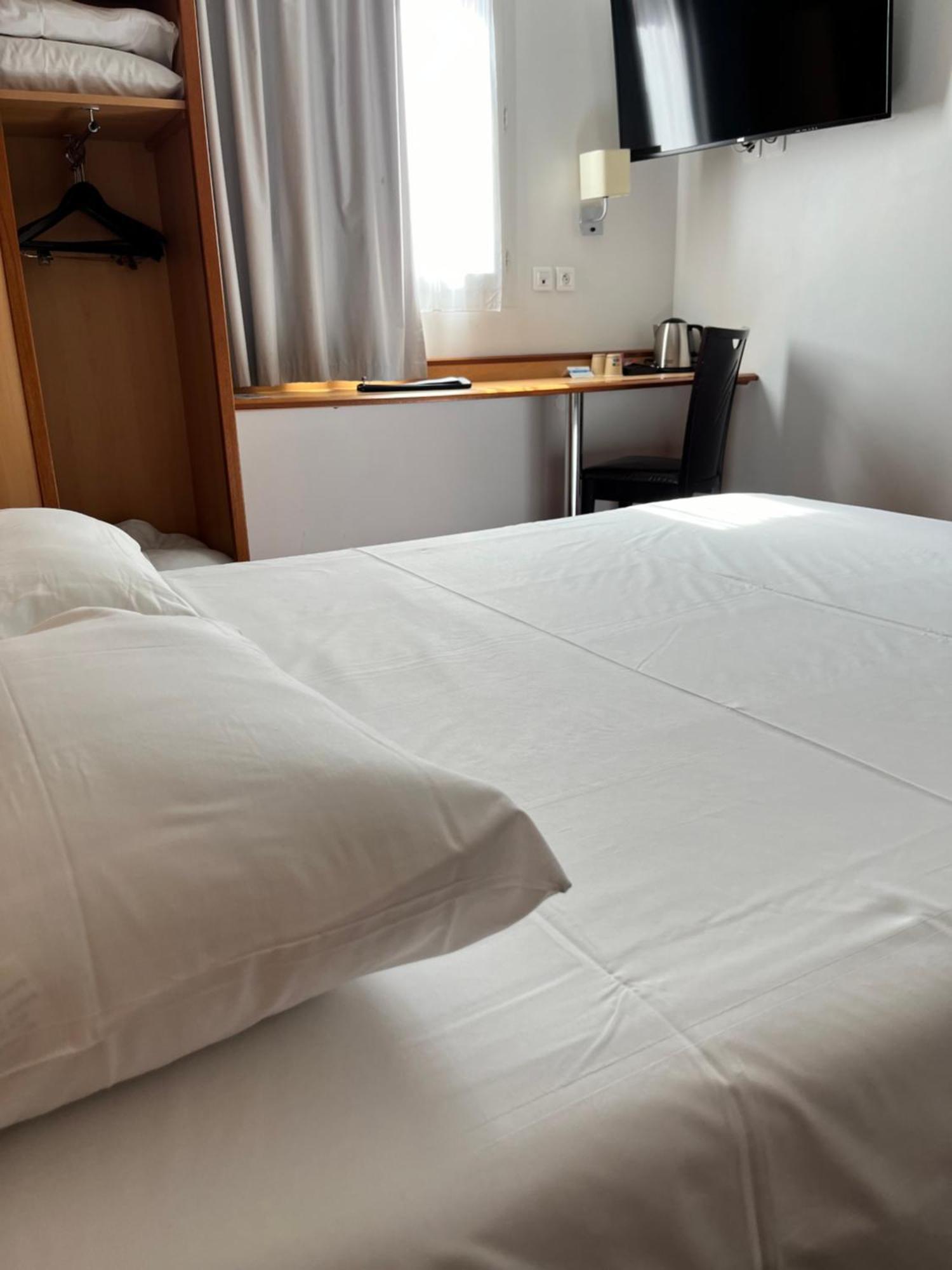 Brit Hotel Confort Montauban Zewnętrze zdjęcie