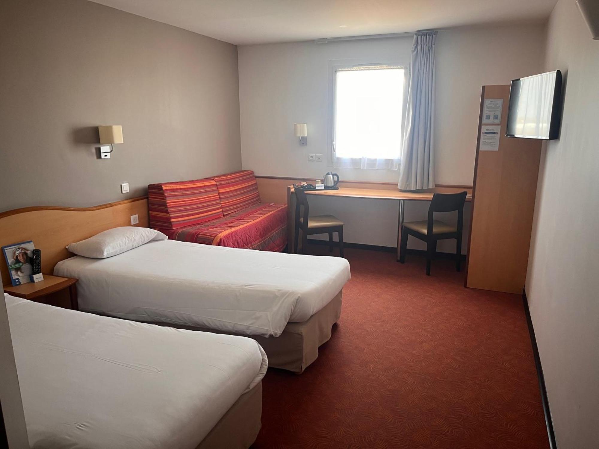Brit Hotel Confort Montauban Zewnętrze zdjęcie